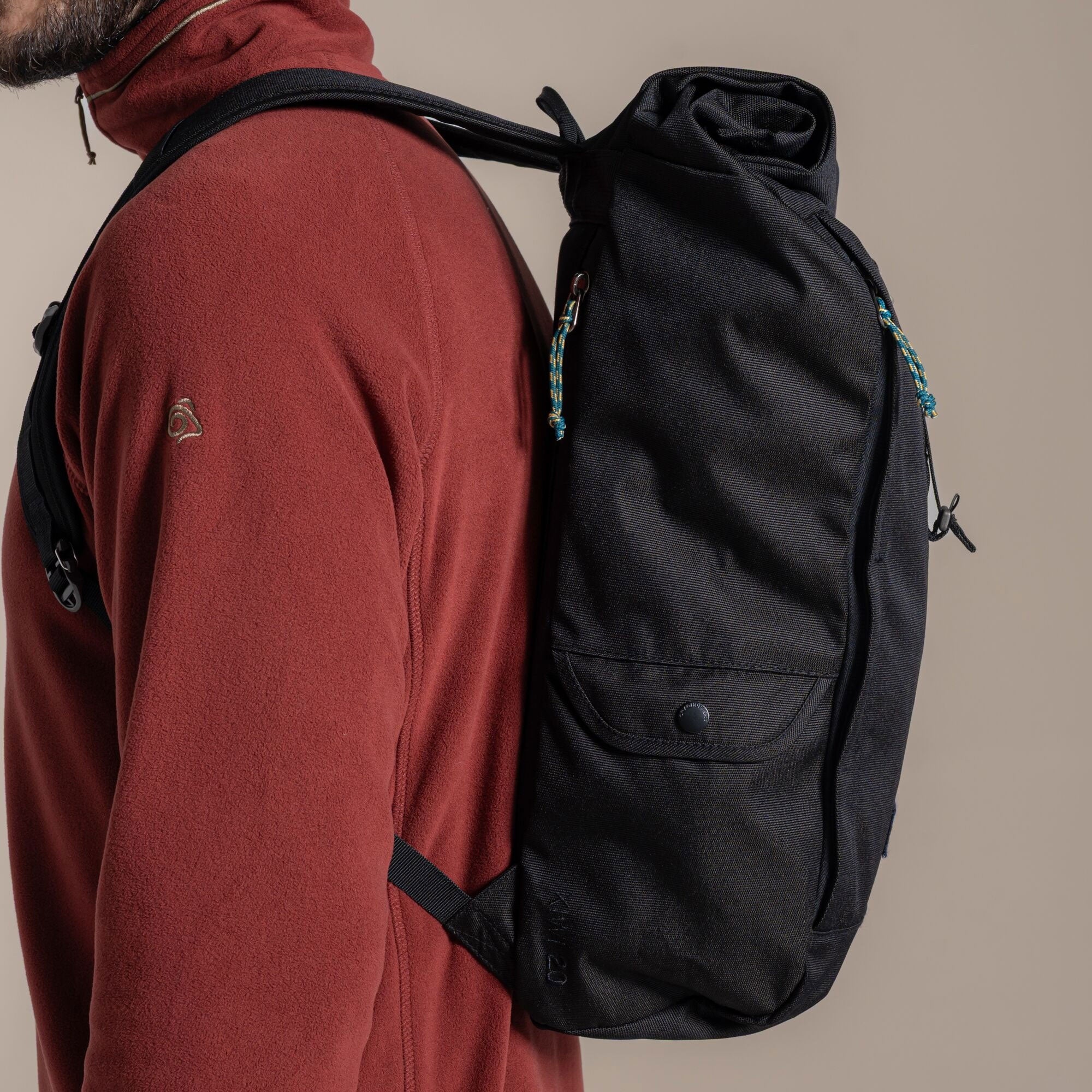 Craghoppers 20L Kiwi Classic Rolltop Backpack II | Black - Image 5