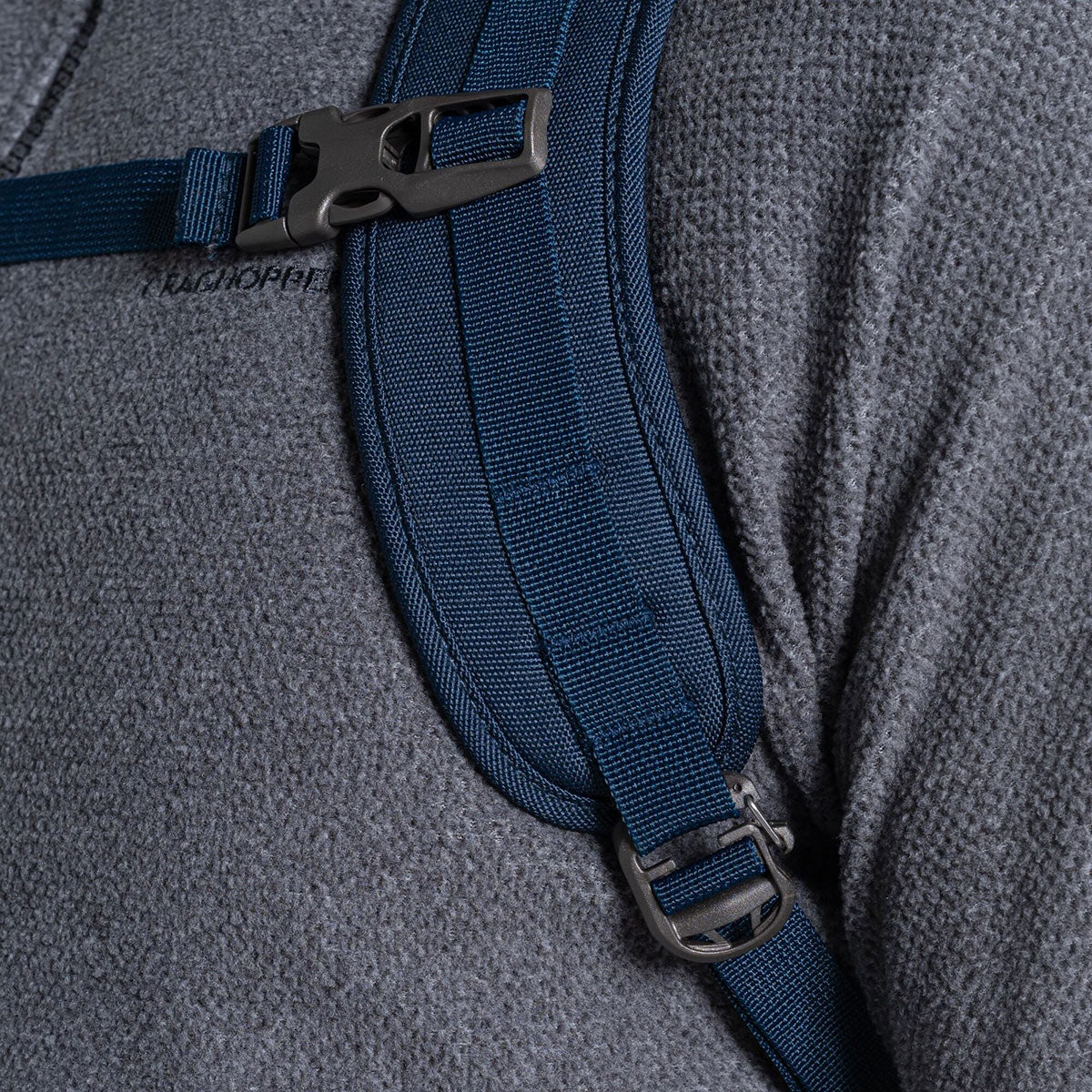 Craghoppers 20L Kiwi Classic Rolltop Backpack II | Blue Stone - Image 4