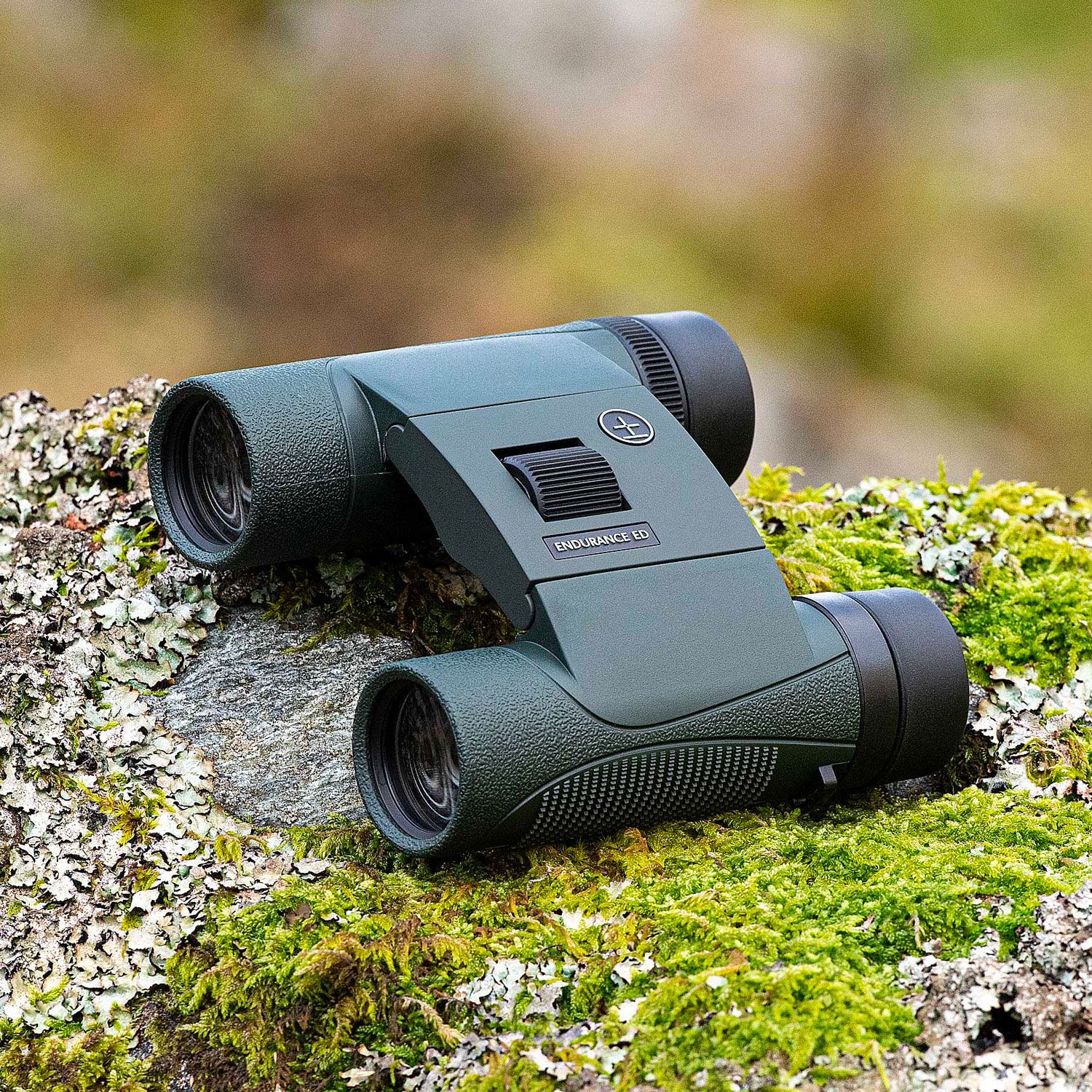 Hawke Endurance ED Compact 8x25 Binoculars - Green - Image 3