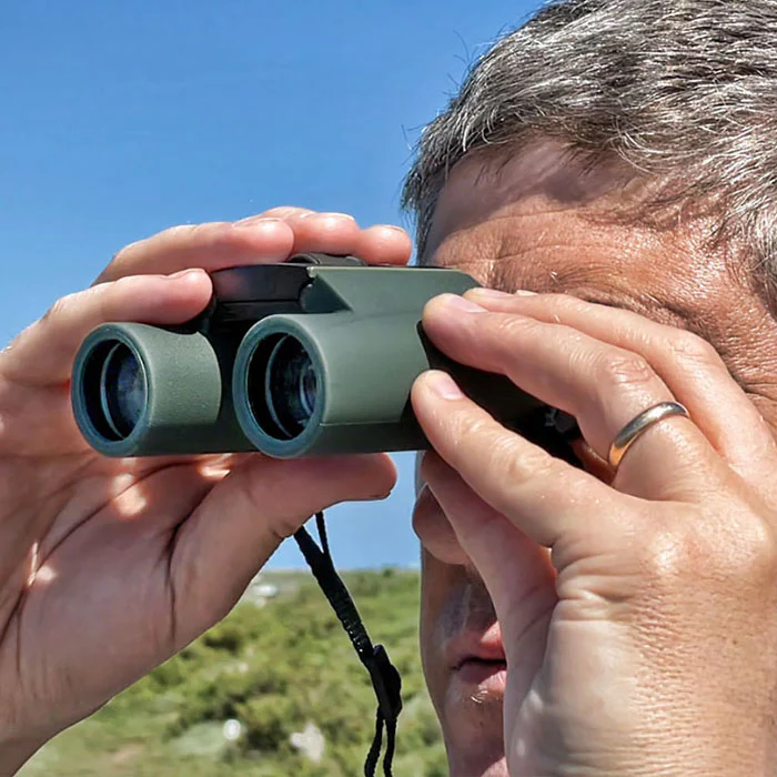 Kowa SV II 10x25 Compact Binoculars - Image 15