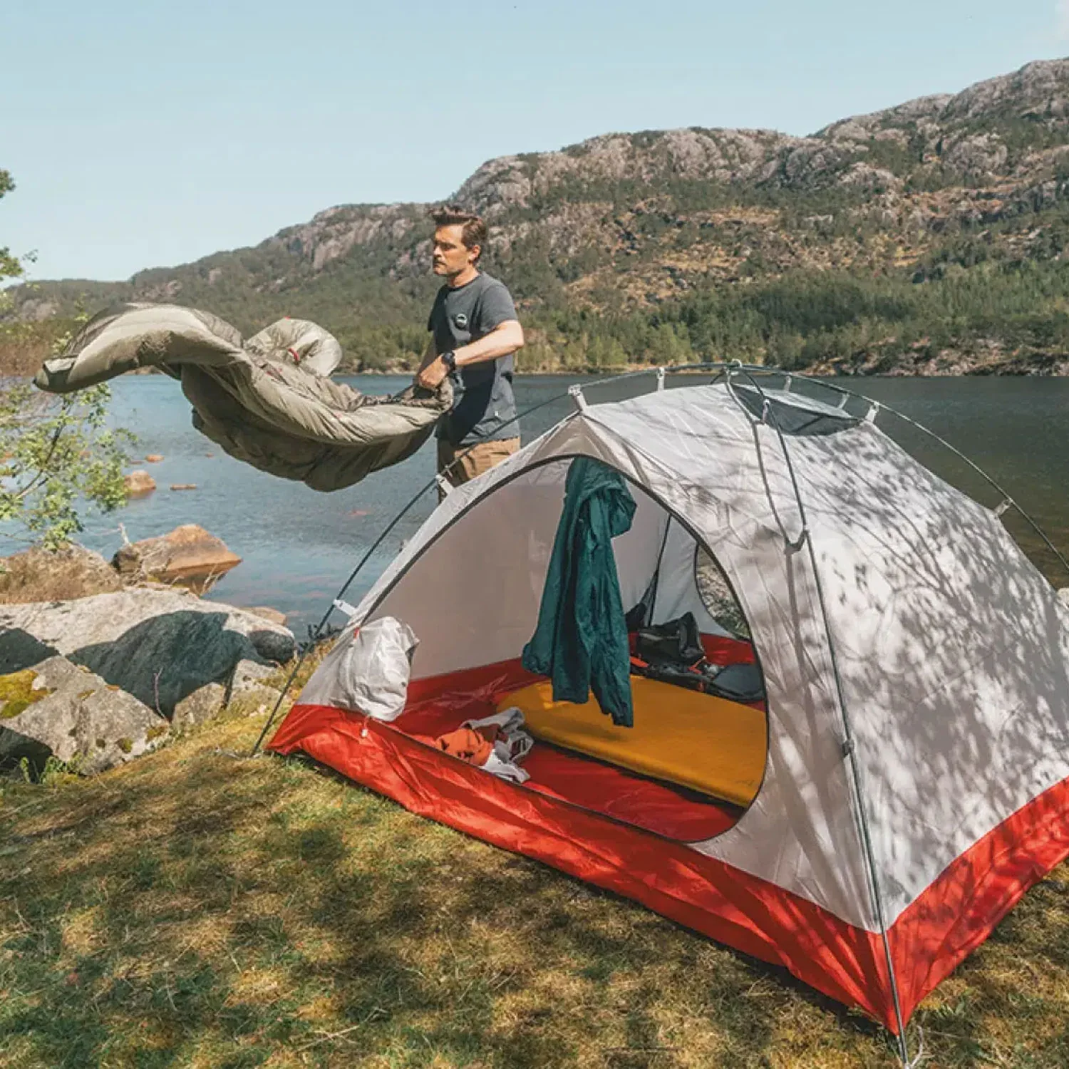 Robens Lodge 2 Exp 2-Person Tent - Image 9