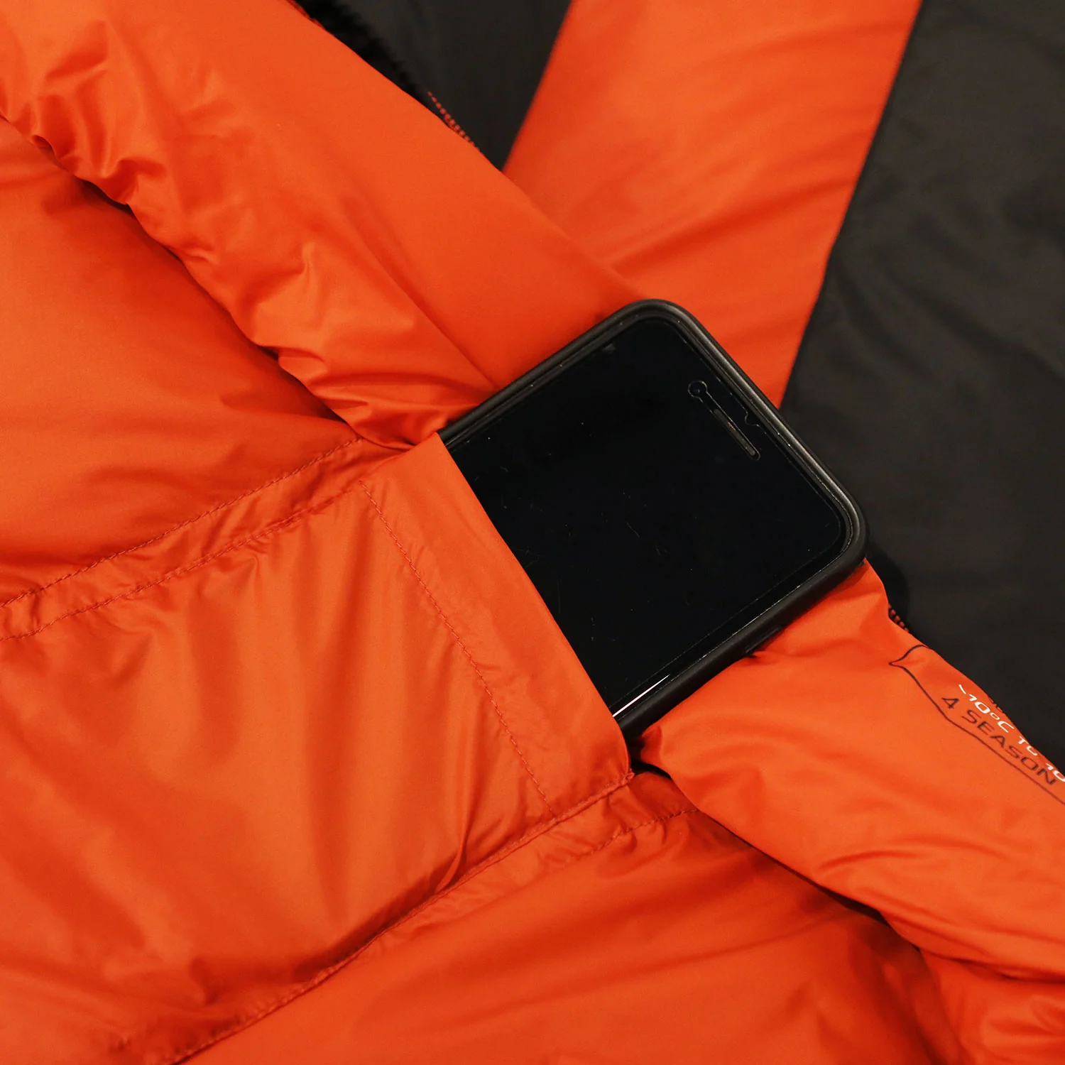 Vango Apex 3 Sleeping Bag - Image 8